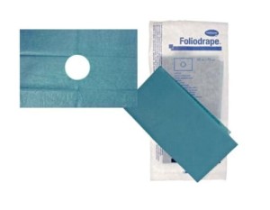 SERWETA NIEPRZEMAKALNA STERYLNA Z OTWOREM 50 x 60 CM