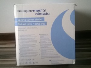 RĘKAWICZKI STERYLNE PUDROWANE SEMPERCARE 8,5